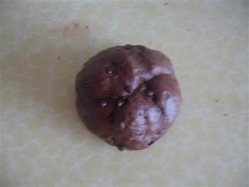 巧克力豆面包怎么做，巧克力豆面包怎么做好吃，巧克力豆面包做法