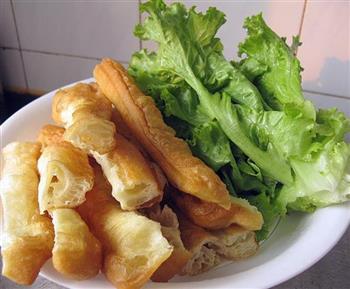 鏊子煎饼果子怎么做，鏊子煎饼果子怎么做好吃，鏊子煎饼果子做法
