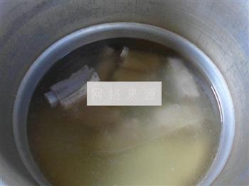 娃娃菜排骨汤怎么做，娃娃菜排骨汤怎么做好吃，娃娃菜排骨汤做法