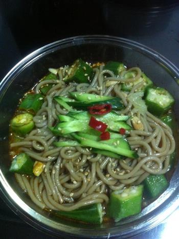 凉拌荞麦米粉怎么做，凉拌荞麦米粉怎么做好吃，凉拌荞麦米粉做法