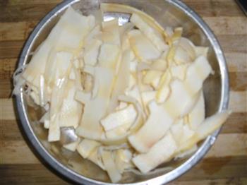 麻香鲜笋黑米饼怎么做，麻香鲜笋黑米饼怎么做好吃，麻香鲜笋黑米饼做法