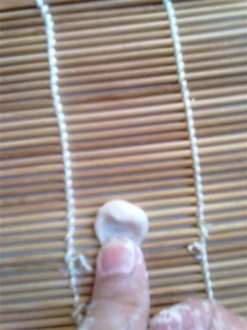 紫甘蓝螺纹面怎么做，紫甘蓝螺纹面怎么做好吃，紫甘蓝螺纹面做法