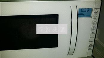 微波炉蒸鸡蛋怎么做，微波炉蒸鸡蛋怎么做好吃，微波炉蒸鸡蛋做法