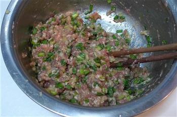 韭菜馅肉锅贴怎么做，韭菜馅肉锅贴怎么做好吃，韭菜馅肉锅贴做法