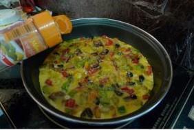蛋煎菜蔬怎么做，蛋煎菜蔬怎么做好吃，蛋煎菜蔬做法