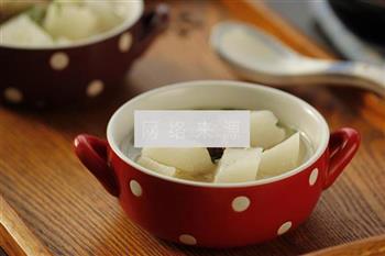 蹄花萝卜汤怎么做，蹄花萝卜汤怎么做好吃，蹄花萝卜汤做法