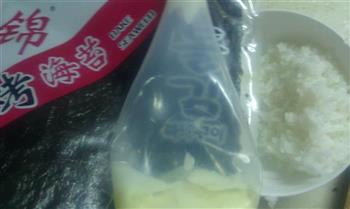 蛋皮饭卷怎么做，蛋皮饭卷怎么做好吃，蛋皮饭卷做法