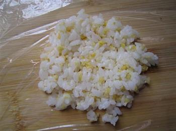 虾仁饭团怎么做，虾仁饭团怎么做好吃，虾仁饭团做法