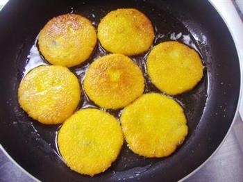 椰香南瓜饼怎么做，椰香南瓜饼怎么做好吃，椰香南瓜饼做法