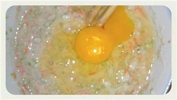 苦瓜饼怎么做，苦瓜饼怎么做好吃，苦瓜饼做法