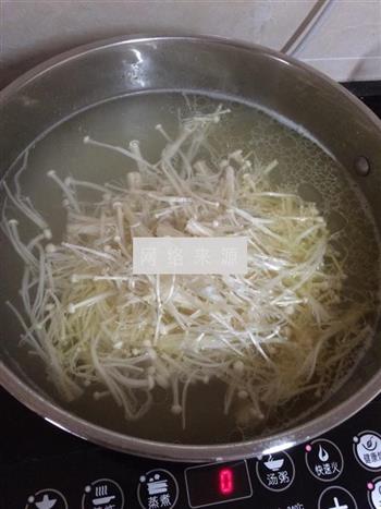 金针菇肉丸瘦肉汤怎么做，金针菇肉丸瘦肉汤怎么做好吃，金针菇肉丸瘦肉汤做法