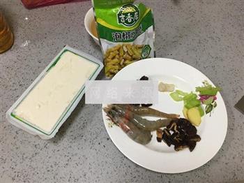 鲜虾豆腐汤怎么做，鲜虾豆腐汤怎么做好吃，鲜虾豆腐汤做法