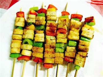 香辣豆腐串怎么做，香辣豆腐串怎么做好吃，香辣豆腐串做法