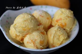 椰香芒果冰淇淋怎么做，椰香芒果冰淇淋怎么做好吃，椰香芒果冰淇淋做法