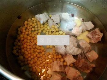 山药黄豆排骨汤怎么做，山药黄豆排骨汤怎么做好吃，山药黄豆排骨汤做法