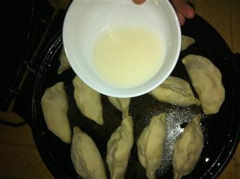 荀瓜锅贴怎么做，荀瓜锅贴怎么做好吃，荀瓜锅贴做法