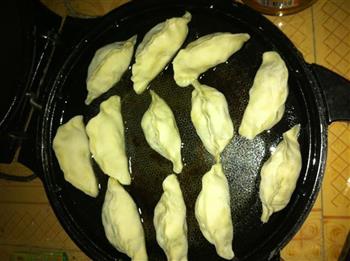 荀瓜锅贴怎么做，荀瓜锅贴怎么做好吃，荀瓜锅贴做法