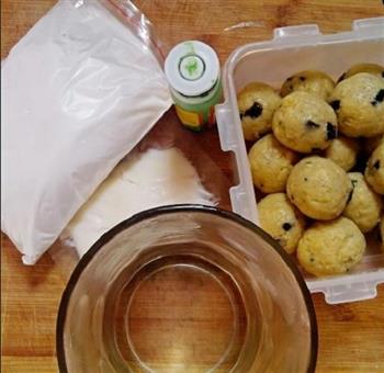 玉兔多彩冰皮月饼怎么做，玉兔多彩冰皮月饼怎么做好吃，玉兔多彩冰皮月饼做法