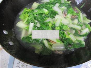 小白菜花蛤汤怎么做，小白菜花蛤汤怎么做好吃，小白菜花蛤汤做法