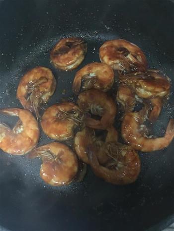 油爆酱虾怎么做，油爆酱虾怎么做好吃，油爆酱虾做法