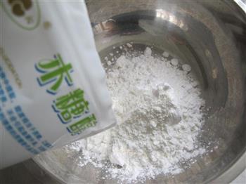 果脯水晶糕怎么做，果脯水晶糕怎么做好吃，果脯水晶糕做法