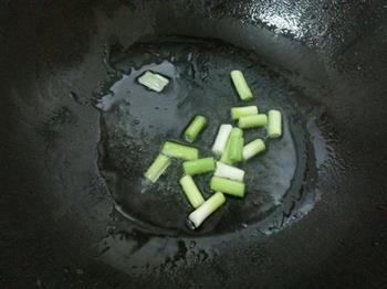 香菇虾米汤米粉怎么做，香菇虾米汤米粉怎么做好吃，香菇虾米汤米粉做法