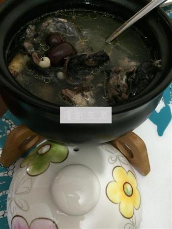 祛湿补气血乌鸡汤怎么做，祛湿补气血乌鸡汤怎么做好吃，祛湿补气血乌鸡汤做法
