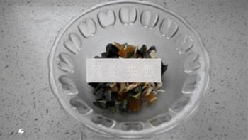 上汤粉丝娃娃菜怎么做，上汤粉丝娃娃菜怎么做好吃，上汤粉丝娃娃菜做法