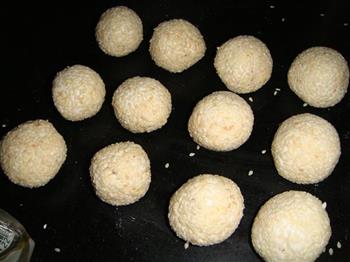 莲蓉小麻球怎么做，莲蓉小麻球怎么做好吃，莲蓉小麻球做法