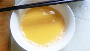 香菇猪肉鸡蛋卷怎么做，香菇猪肉鸡蛋卷怎么做好吃，香菇猪肉鸡蛋卷做法