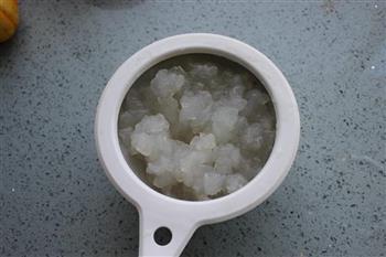 金瓜蒸雪蛤怎么做，金瓜蒸雪蛤怎么做好吃，金瓜蒸雪蛤做法