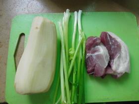 莲藕元宝怎么做，莲藕元宝怎么做好吃，莲藕元宝做法