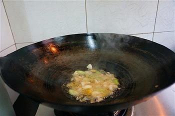 香辣砂锅鱼怎么做，香辣砂锅鱼怎么做好吃，香辣砂锅鱼做法