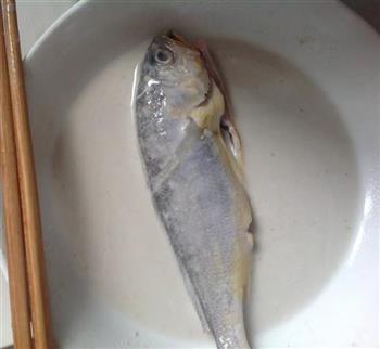 奶香小黄鱼怎么做，奶香小黄鱼怎么做好吃，奶香小黄鱼做法