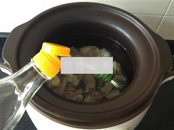 淮山炖鸡汤怎么做，淮山炖鸡汤怎么做好吃，淮山炖鸡汤做法
