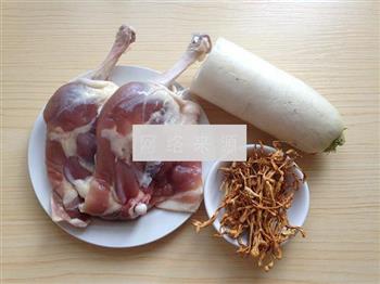 虫草花萝卜炖鸭汤怎么做，虫草花萝卜炖鸭汤怎么做好吃，虫草花萝卜炖鸭汤做法
