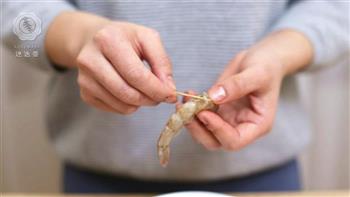 迷迭香-椒盐大虾怎么做，迷迭香-椒盐大虾怎么做好吃，迷迭香-椒盐大虾做法