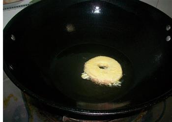 苹果圈圈饼怎么做，苹果圈圈饼怎么做好吃，苹果圈圈饼做法