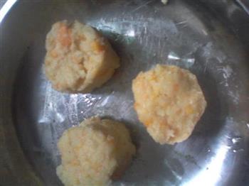 土豆泥胡萝卜泥团子怎么做，土豆泥胡萝卜泥团子怎么做好吃，土豆泥胡萝卜泥团子做法