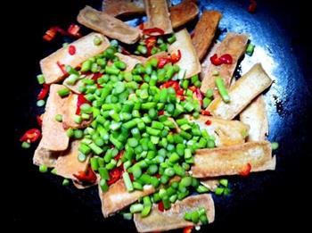五香豆干怎么做，五香豆干怎么做好吃，五香豆干做法