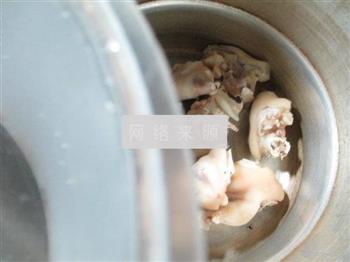 南瓜猪蹄汤怎么做，南瓜猪蹄汤怎么做好吃，南瓜猪蹄汤做法