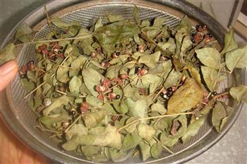 陕西花椒叶干馍怎么做，陕西花椒叶干馍怎么做好吃，陕西花椒叶干馍做法