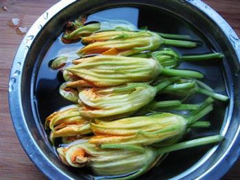 炸南瓜花怎么做，炸南瓜花怎么做好吃，炸南瓜花做法