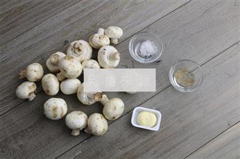 蘑菇浓汤怎么做，蘑菇浓汤怎么做好吃，蘑菇浓汤做法