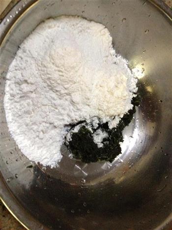 香煎蒿子粑粑怎么做，香煎蒿子粑粑怎么做好吃，香煎蒿子粑粑做法
