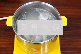 海底椰川贝益肺汤怎么做，海底椰川贝益肺汤怎么做好吃，海底椰川贝益肺汤做法