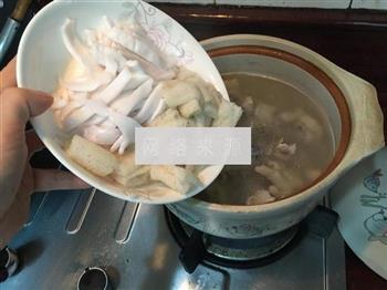 竹荪棷子鸡汤怎么做，竹荪棷子鸡汤怎么做好吃，竹荪棷子鸡汤做法