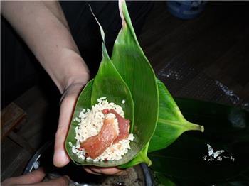 香糯红豆肉粽怎么做，香糯红豆肉粽怎么做好吃，香糯红豆肉粽做法