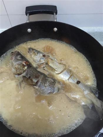 鳕鱼炖冻豆腐怎么做，鳕鱼炖冻豆腐怎么做好吃，鳕鱼炖冻豆腐做法