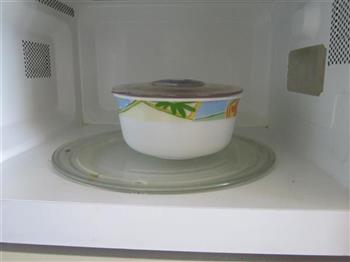 豆腐蛋黄翡翠包怎么做，豆腐蛋黄翡翠包怎么做好吃，豆腐蛋黄翡翠包做法